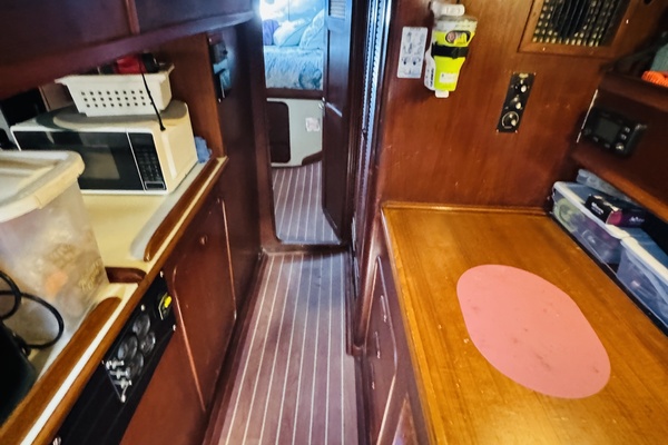 Alaya 41ft Irwin Yacht For Sale