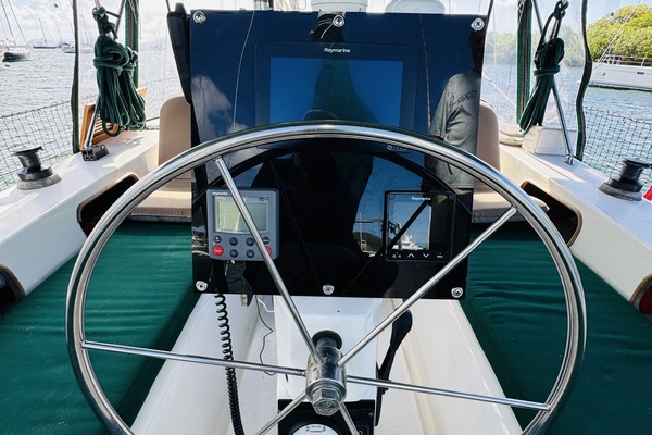 Alaya 41ft Irwin Yacht For Sale