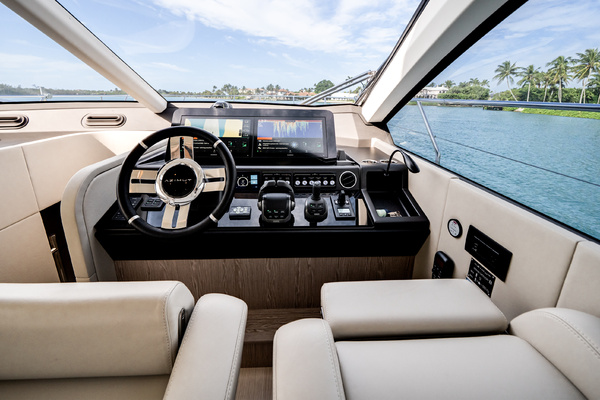 53ft Azimut Yacht For Sale