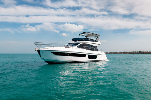2024 Azimut 53 FLY