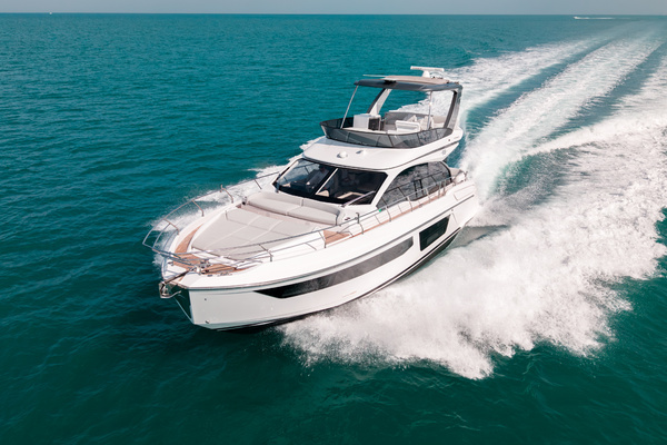 2024 Azimut 53