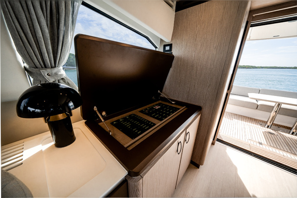 53ft Azimut Yacht For Sale