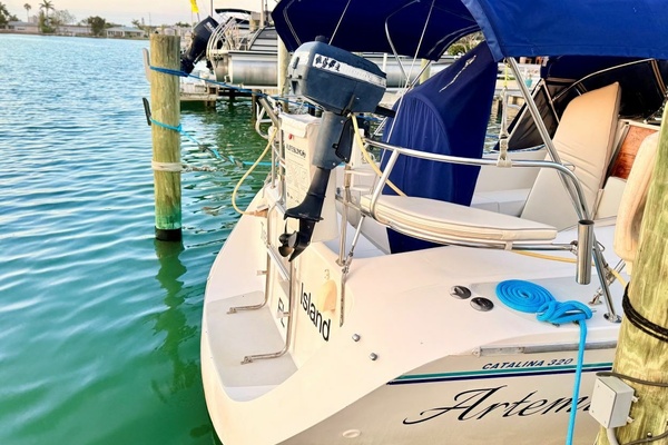 Artemis 32ft Catalina Yacht For Sale
