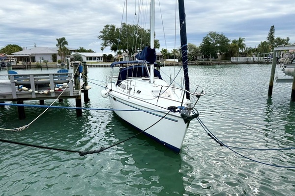 Artemis 32ft Catalina Yacht For Sale