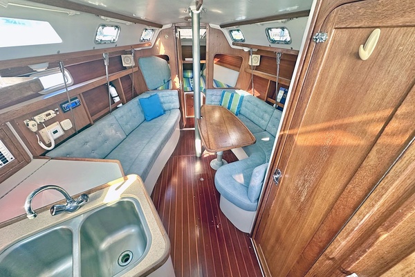 Artemis 32ft Catalina Yacht For Sale