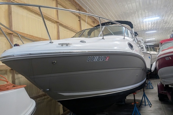 24ft Sea Ray Yacht For Sale