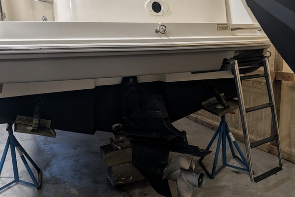 24ft Sea Ray Yacht For Sale