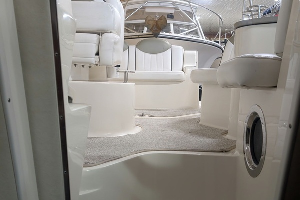 24ft Sea Ray Yacht For Sale