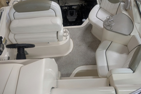 24ft Sea Ray Yacht For Sale