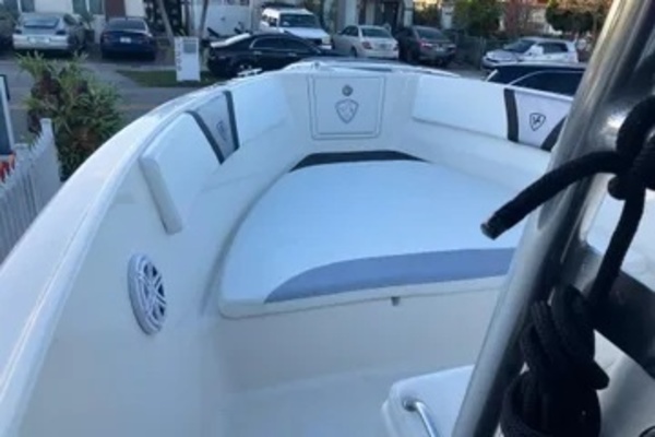 266 CC 26ft Century Yacht For Sale