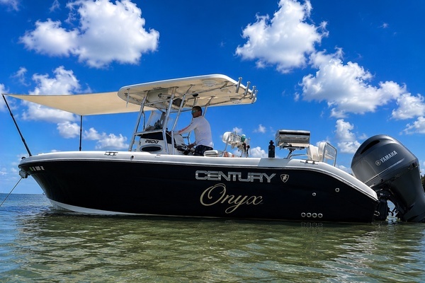 26-ft-Century-2014-266 CC-266 CC Miami Florida United States  yacht for sale