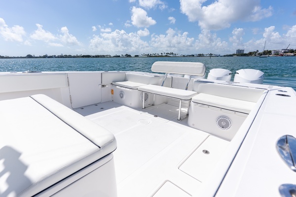 45ft SeaHunter Yacht For Sale