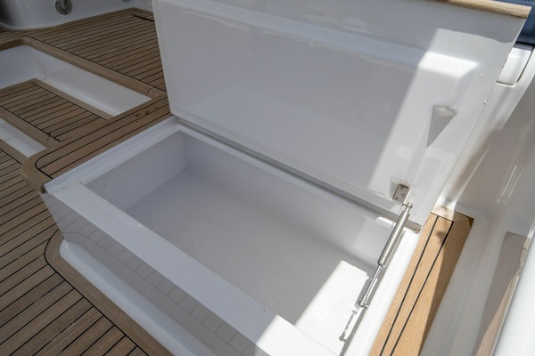 54ft Mark Willis Yacht For Sale