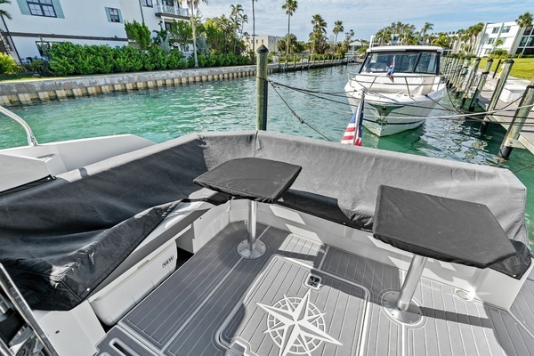 Photo of the 2019 Cruisers Yachts 42 Cantius "Truly Ineffable"