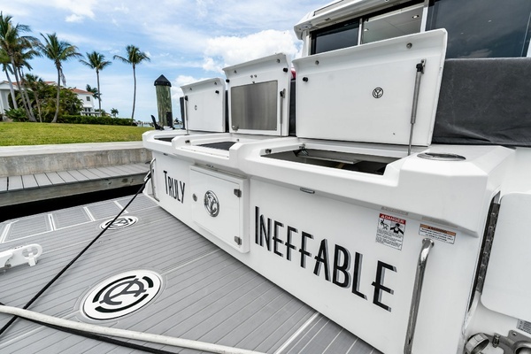 Photo of the 2019 Cruisers Yachts 42 Cantius "Truly Ineffable"