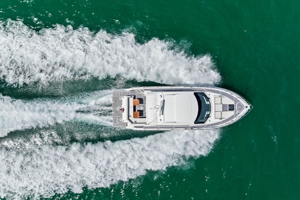 Truly Ineffable 42ft Cruisers Yachts Yacht For Sale