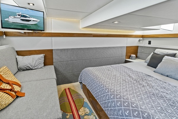 Photo of the 2019 Cruisers Yachts 42 Cantius "Truly Ineffable"