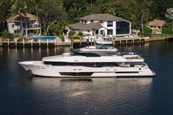 120-ft-Ocean Alexander-2026-37L- Pompano Beach Florida United States  yacht for sale
