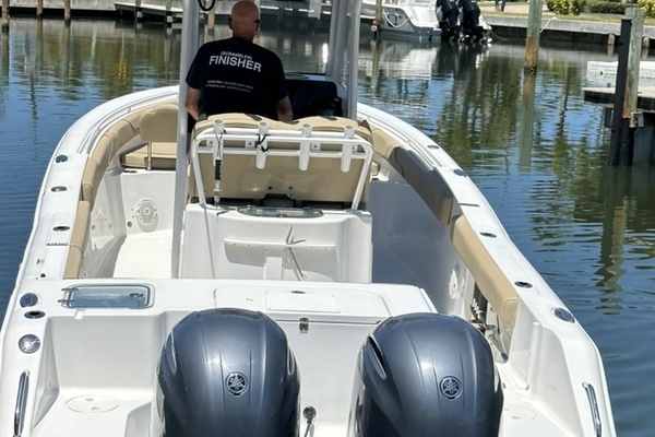 25ft Sea Hunt Yacht For Sale