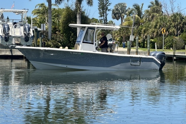 25ft Sea Hunt Yacht For Sale