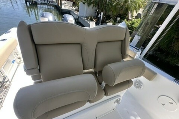 25ft Sea Hunt Yacht For Sale