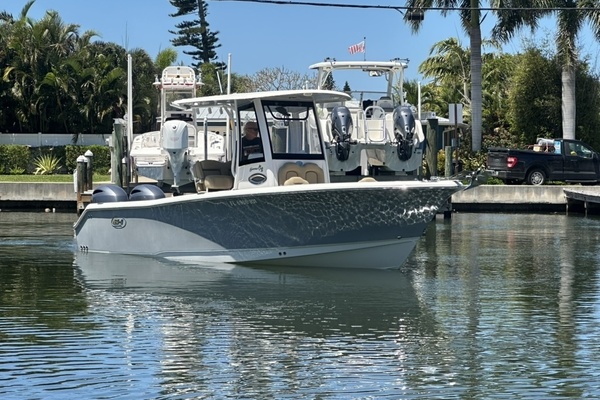 25ft Sea Hunt Yacht For Sale