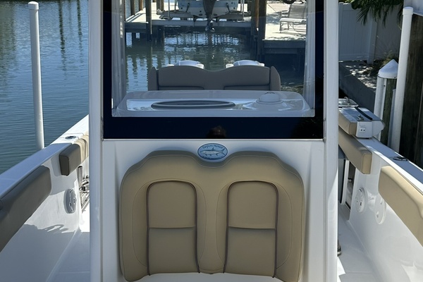25ft Sea Hunt Yacht For Sale