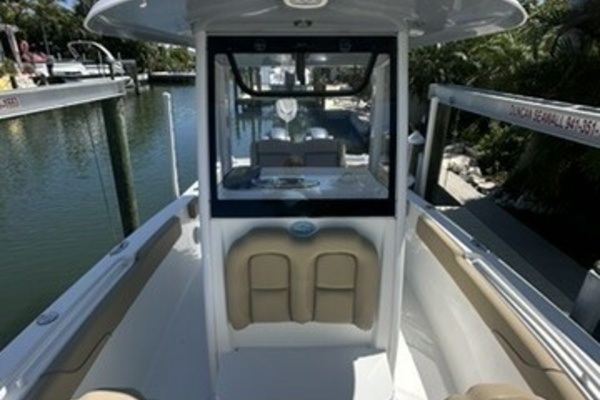 25ft Sea Hunt Yacht For Sale