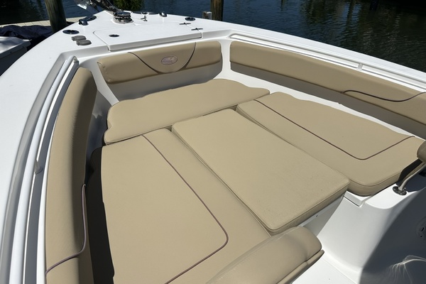 25ft Sea Hunt Yacht For Sale