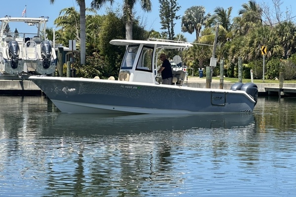 25ft Sea Hunt Yacht For Sale
