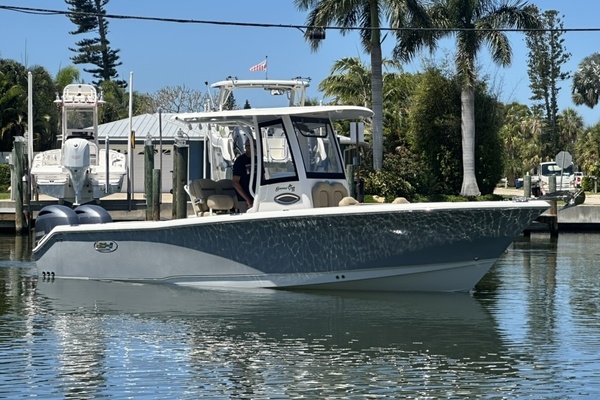 25ft Sea Hunt Yacht For Sale