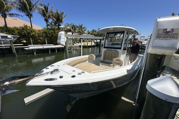25ft Sea Hunt Yacht For Sale