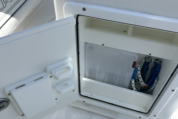 25ft Sea Hunt Yacht For Sale