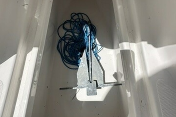 25ft Sea Hunt Yacht For Sale