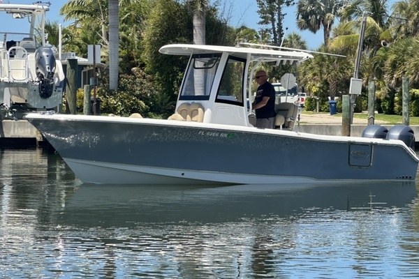 25ft Sea Hunt Yacht For Sale