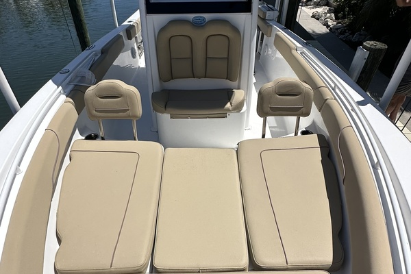 25ft Sea Hunt Yacht For Sale