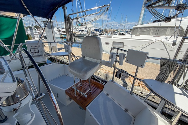 Jolly Mon  42ft Catalina Yacht For Sale