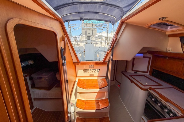 Jolly Mon  42ft Catalina Yacht For Sale