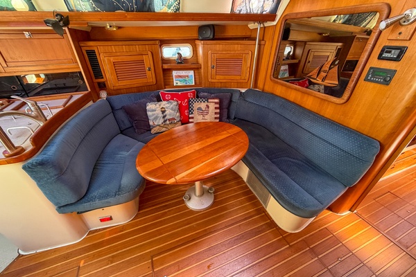 Jolly Mon  42ft Catalina Yacht For Sale