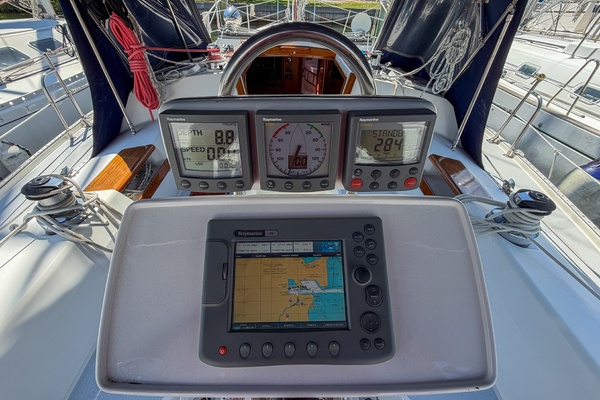 Jolly Mon  42ft Catalina Yacht For Sale