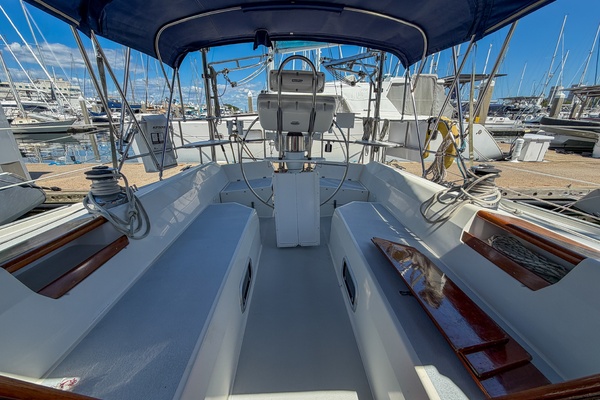 Jolly Mon  42ft Catalina Yacht For Sale