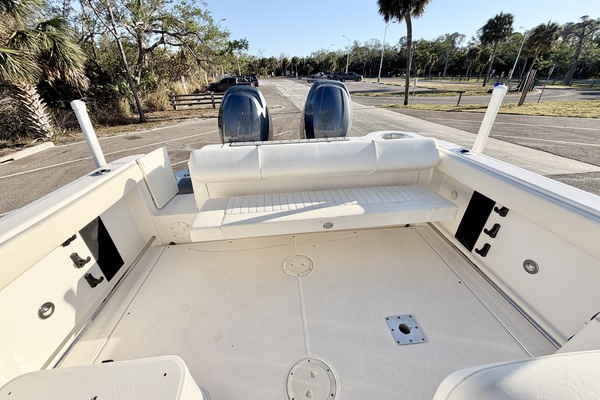 24ft Robalo Yacht For Sale