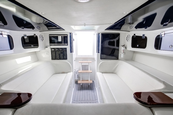 53ft Hann Yacht For Sale
