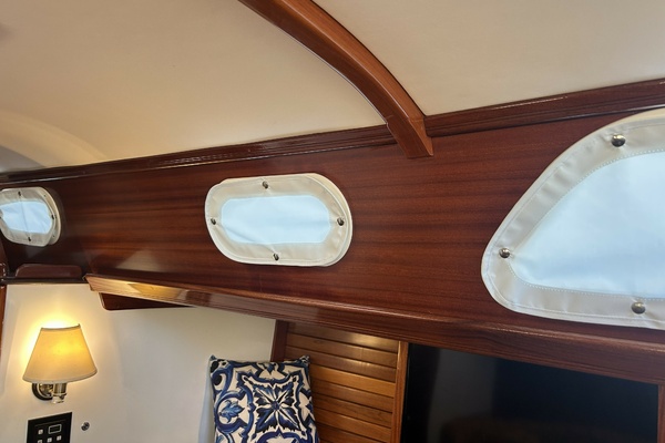 40ft Hinckley Yacht For Sale