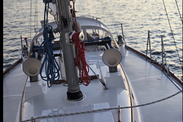40ft Hinckley Yacht For Sale