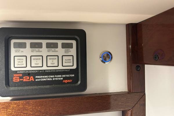 40ft Hinckley Yacht For Sale