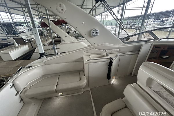 32' Regal upper deck port