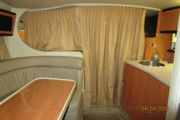 32' Regal forward stateroom curtain
