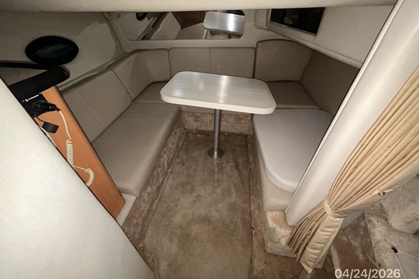 32' Regal aft stateroom2