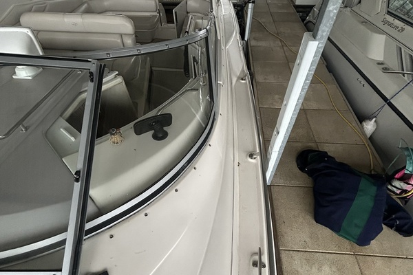 32' Regal port side deck